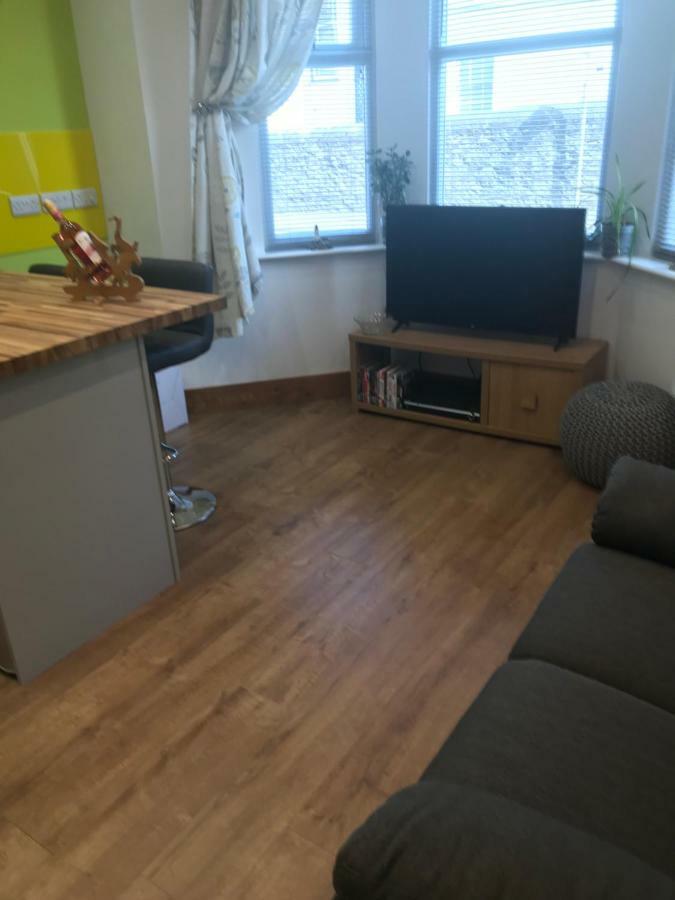 Nant Apartment - Ground Floor Менай Бридж Екстериор снимка